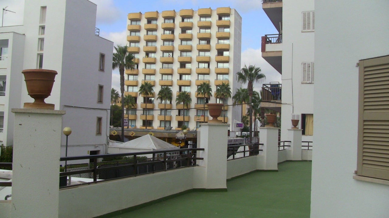Balkon 1ste Etage R2 Cala Millor Beach Apartment