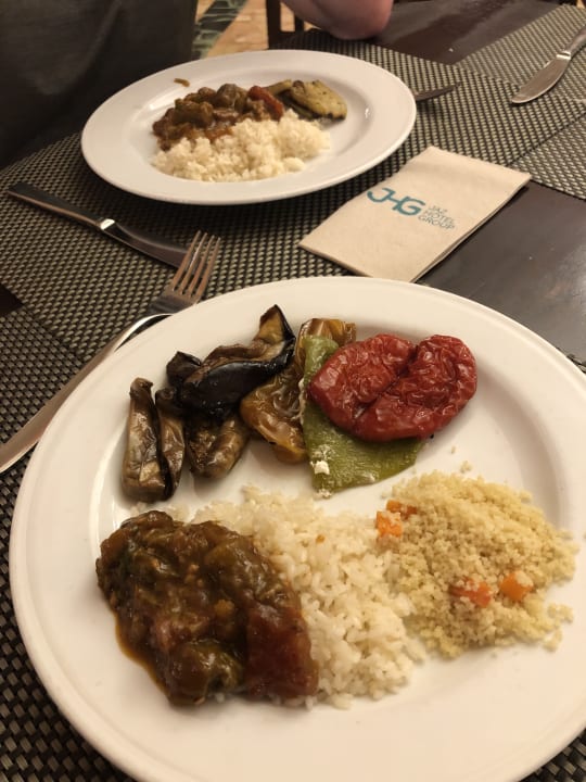Gastro Eagles Paradise Abu Soma