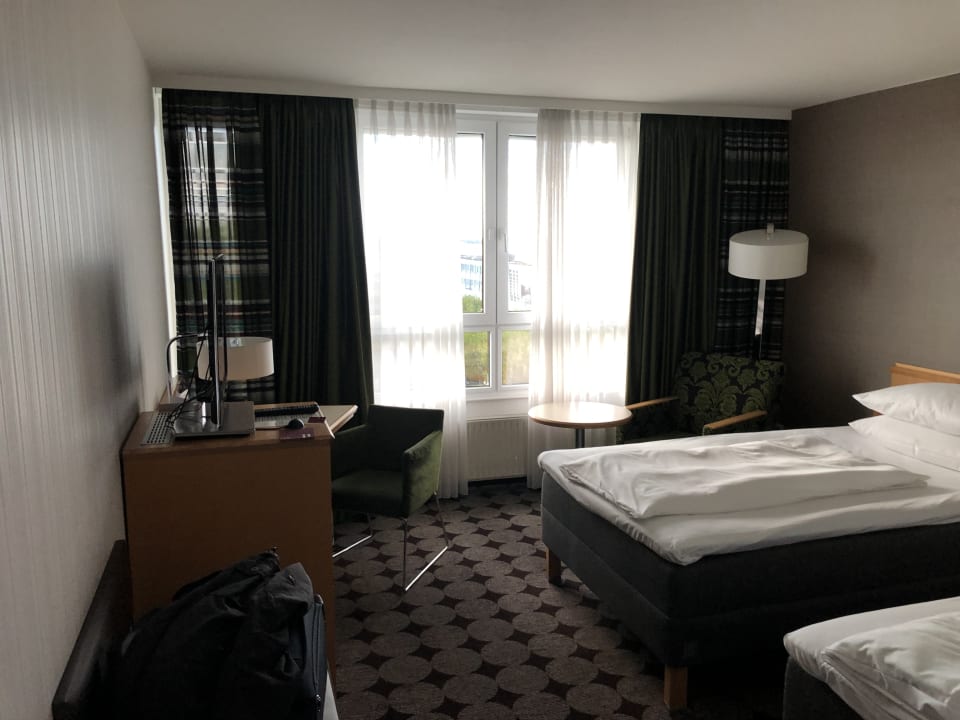 Zimmer Mövenpick Hotel Nürnberg Airport