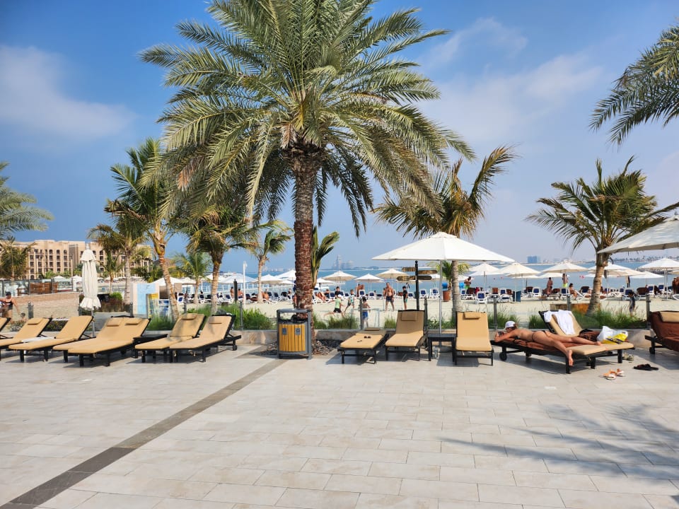 Strand DoubleTree by Hilton Resort & Spa Marjan Island