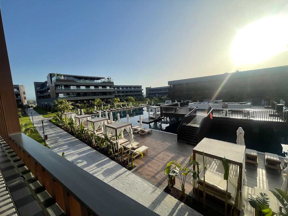 Pool Jacaranda Luxury Resort