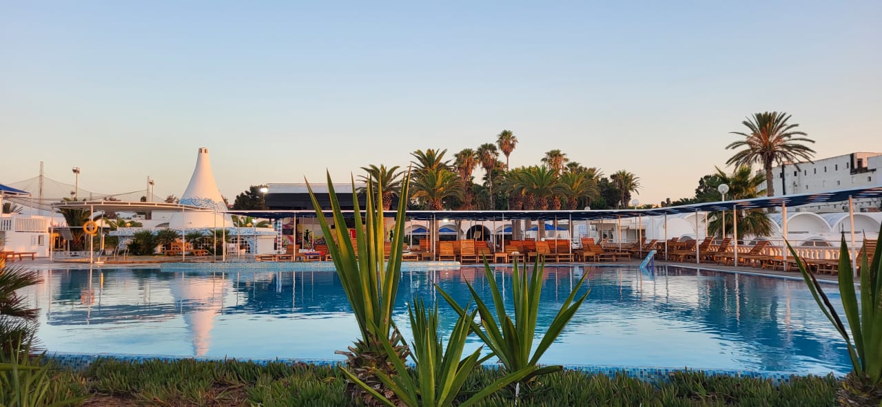 Pool Samira Club