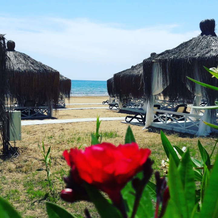 Strand Bella Resort & Spa