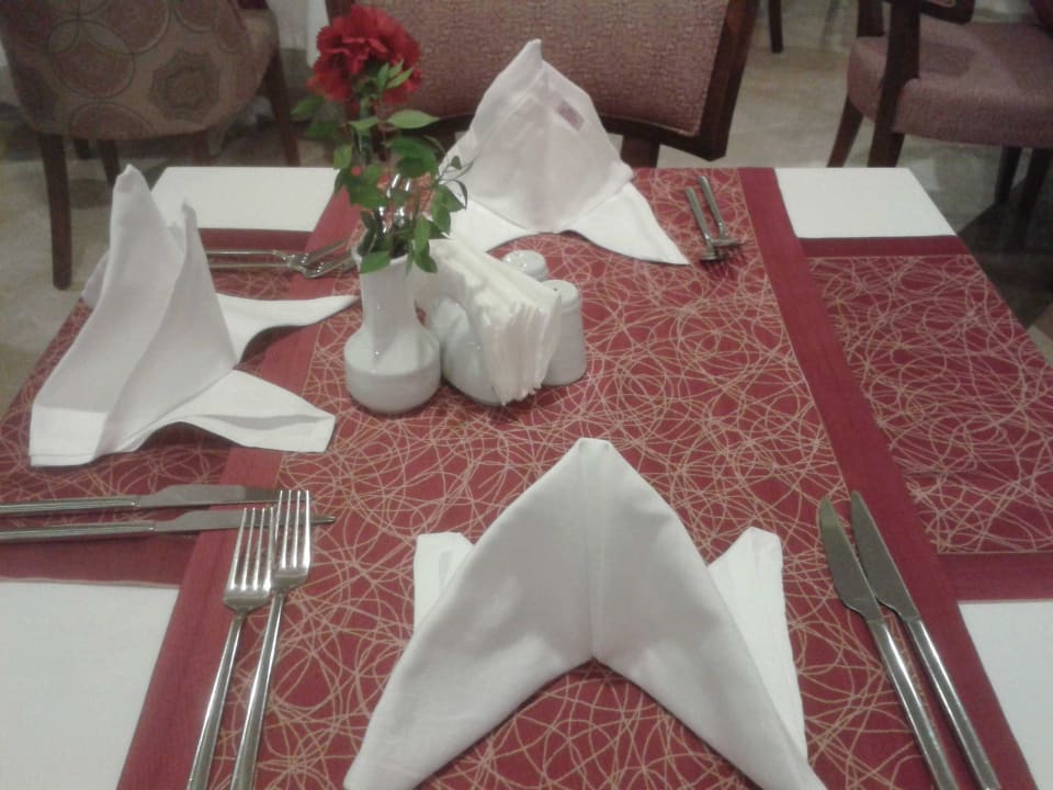 Restauranttisch zum Abendbuffet Sentido Trendy Verbena Beach