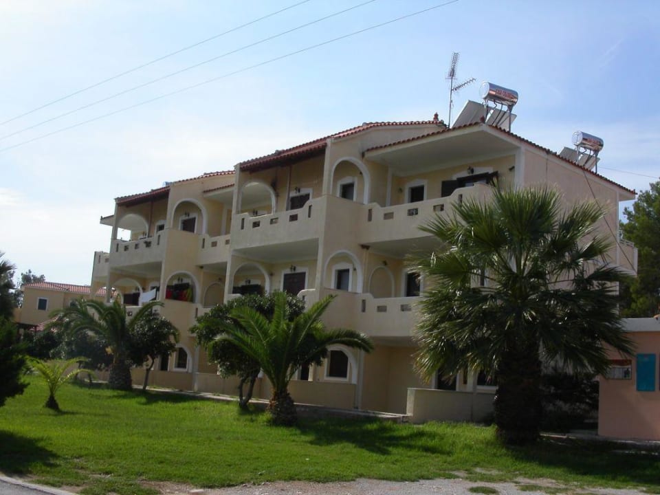 Haupthaus Hotel Zeus