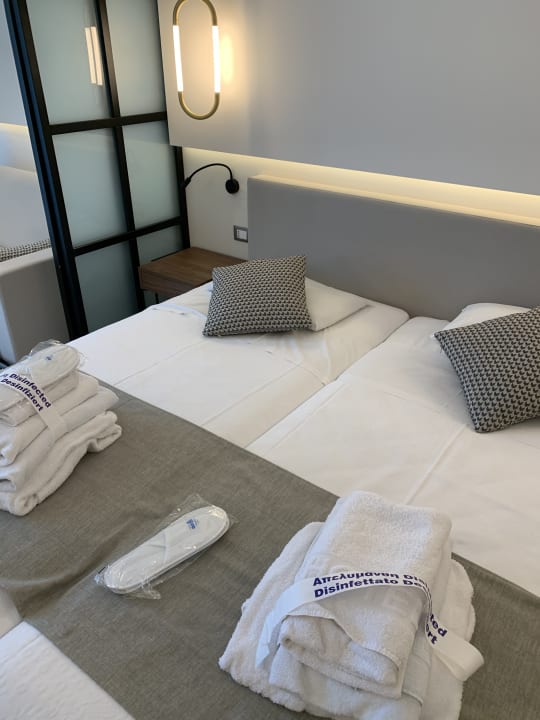 Zimmer Hotel Calypso Beach