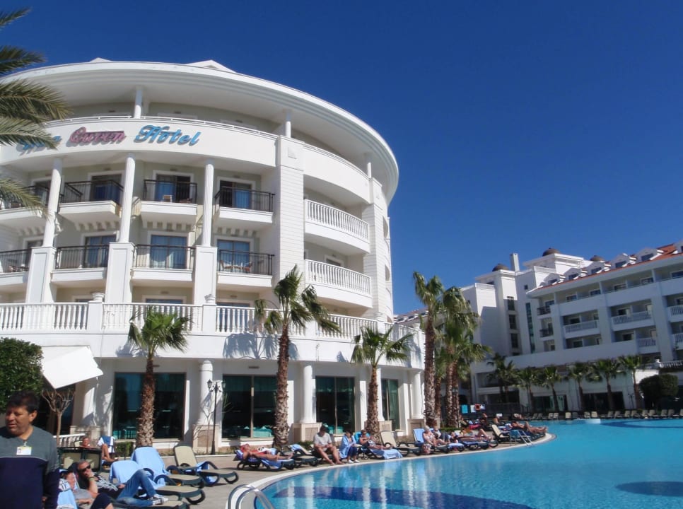 Poolseite Alba Queen Hotel