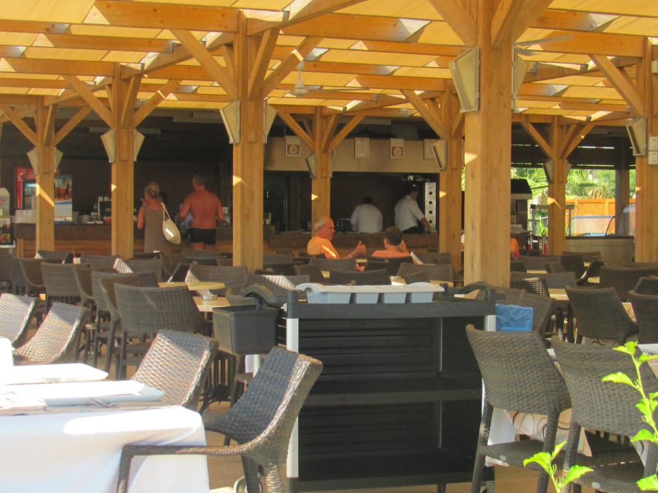 Poolbar am Strand Sentido Trendy Verbena Beach