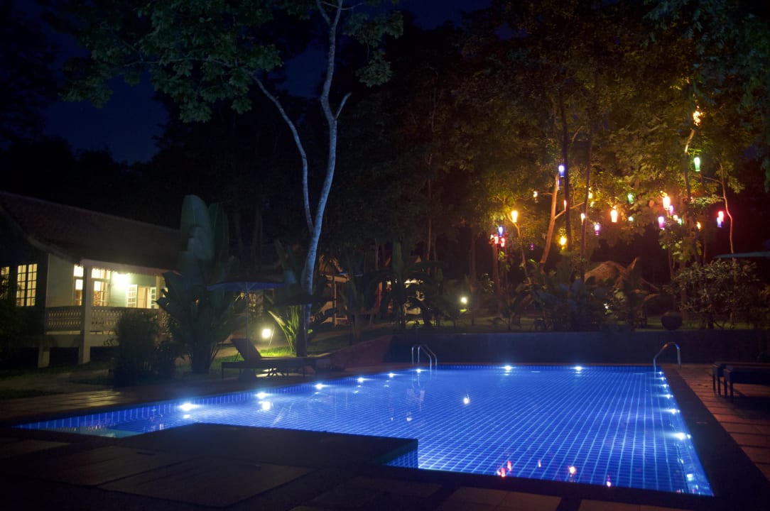 Pool Monoceros Resort