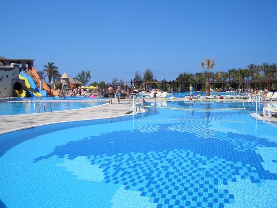Schönes sauberes Wasser Calimera Serra Palace