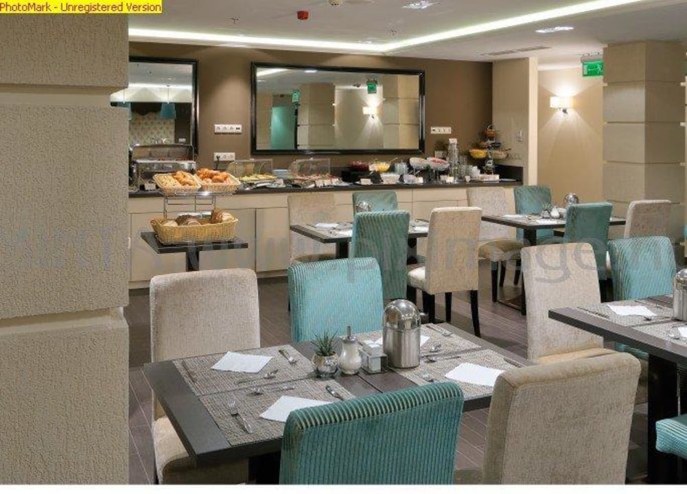 Buffet breakfast Hotel La Prima Fashion Budapest