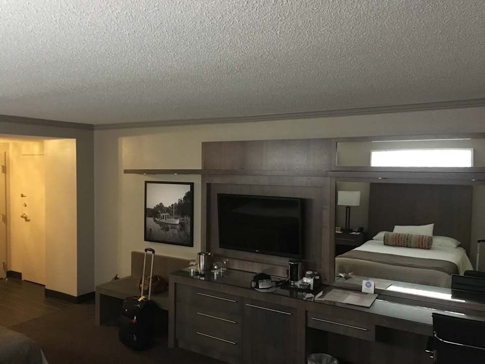 Zimmer Palace Casino Resort Suites