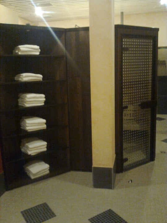 Eingang in die Sauna Hotelpark Der Westerwald Treff