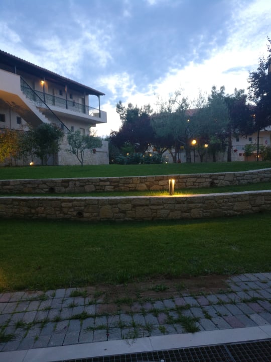 Gartenanlage Hotel Portes Beach