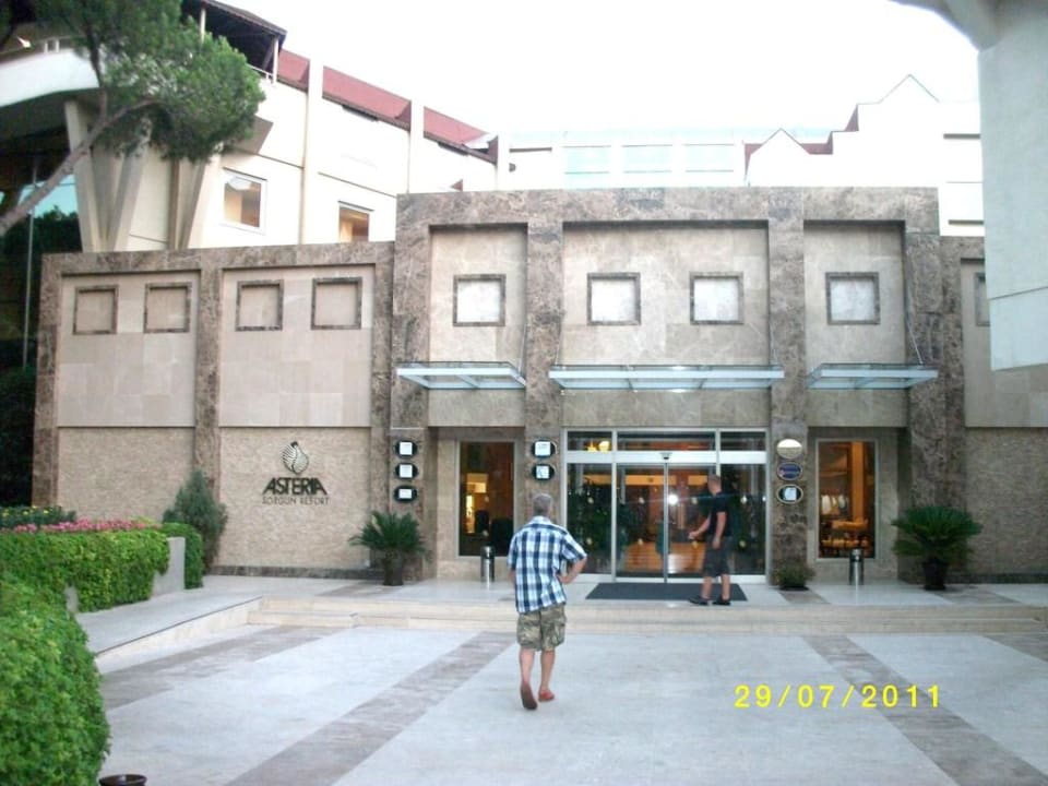 Außenansicht Eingang Arcanus Hotels Sorgun