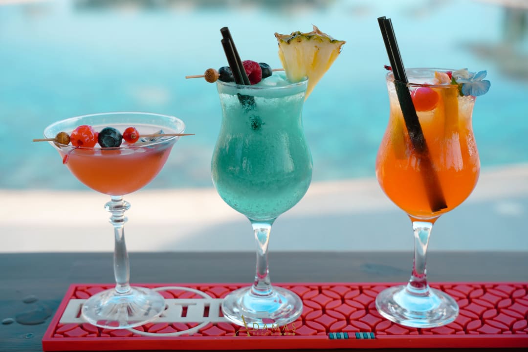 Gastro Adamas Resort & Hotel