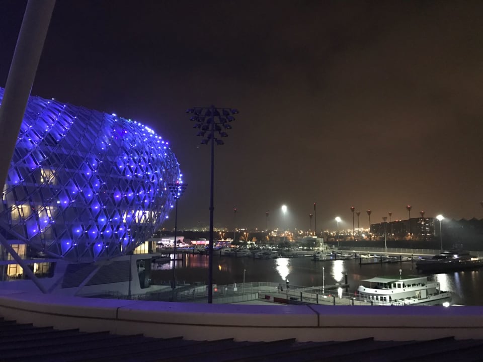 Außenansicht W Abu Dhabi - Yas Island