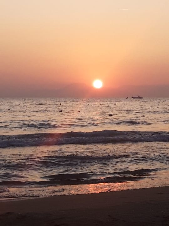 Strand Horus Paradise Luxury Resort & Club
