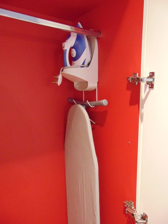 Zimmer Radisson RED Cape Town