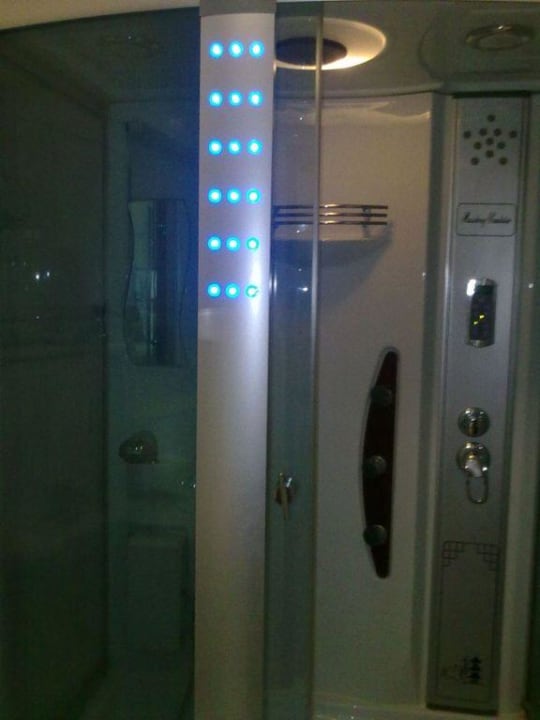 Die "Wellnessdusche"  Hotel Nevada Hamburg