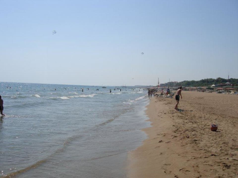 Der Strand Richtung Gündogdu Kamelya Fulya Hotel