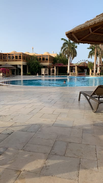 Pool ROBINSON SOMA BAY