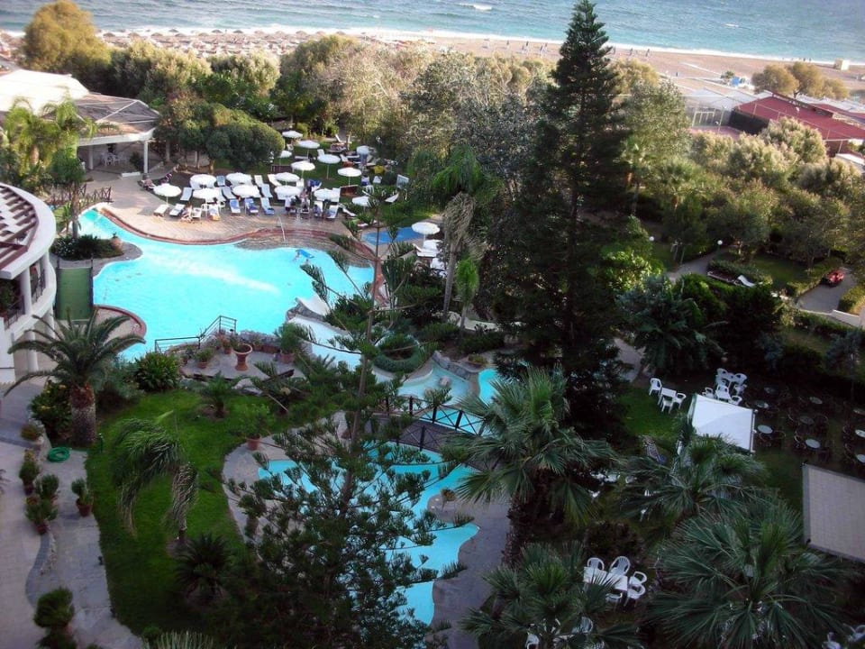 Außenanlagen und Strand Hotel Calypso Beach