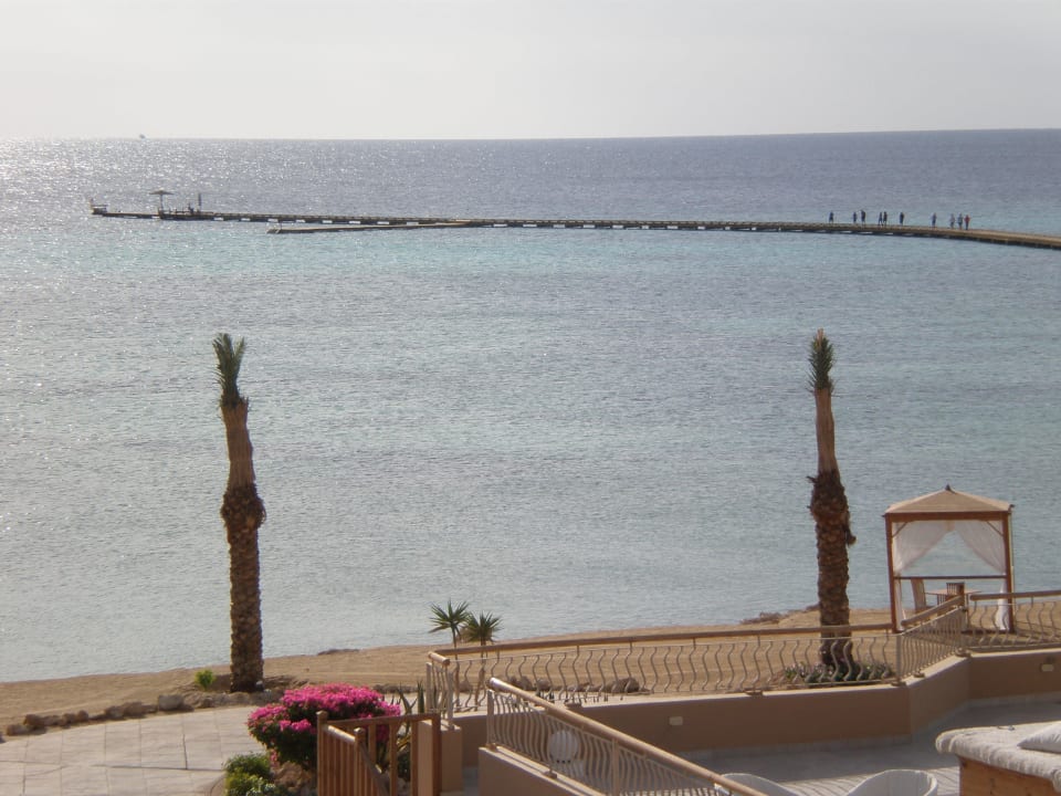 Strand und Steg The Breakers Diving & Surfing Lodge