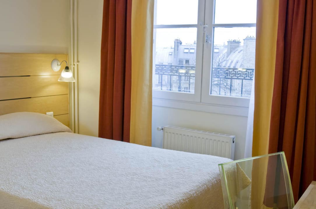 Chambre standard double Hotel Lorette Astotel
