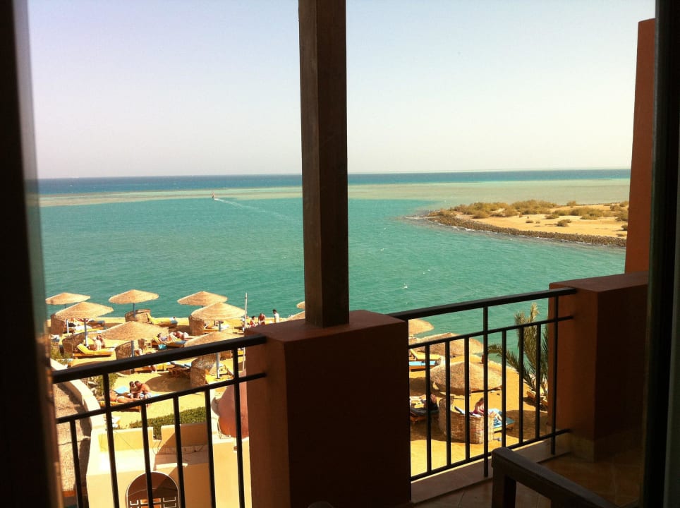 Blick vom Balkon des Zimmers Hotel Three Corners Ocean View prestige - Adults only