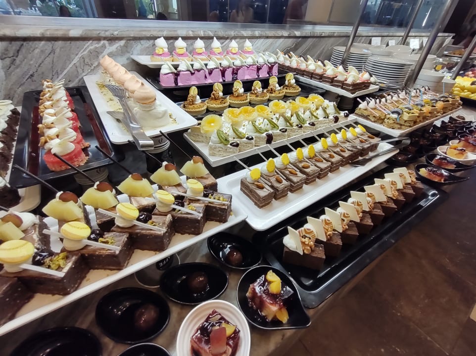 Gastro Serenity Alpha Beach