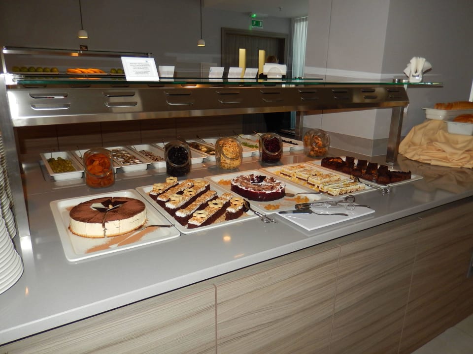 Kuchen Park Plaza Arena Pula