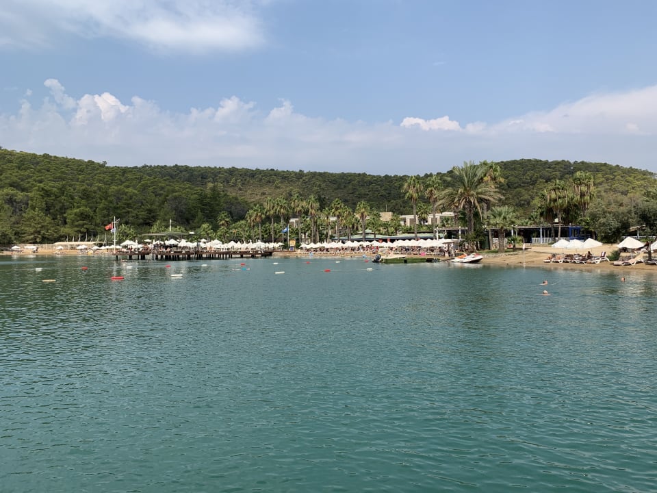 Strand Green Bay Resort & Spa