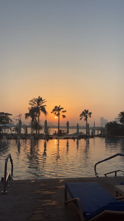 Pool Anantara The Palm Dubai Resort