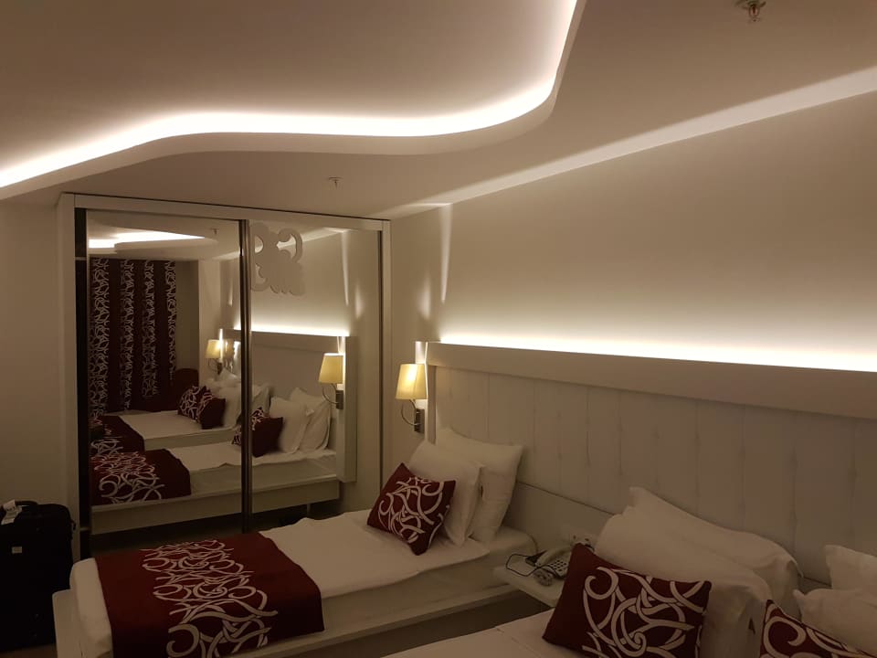 Zimmer Laguna Beach Alya Resort & Spa Hotel