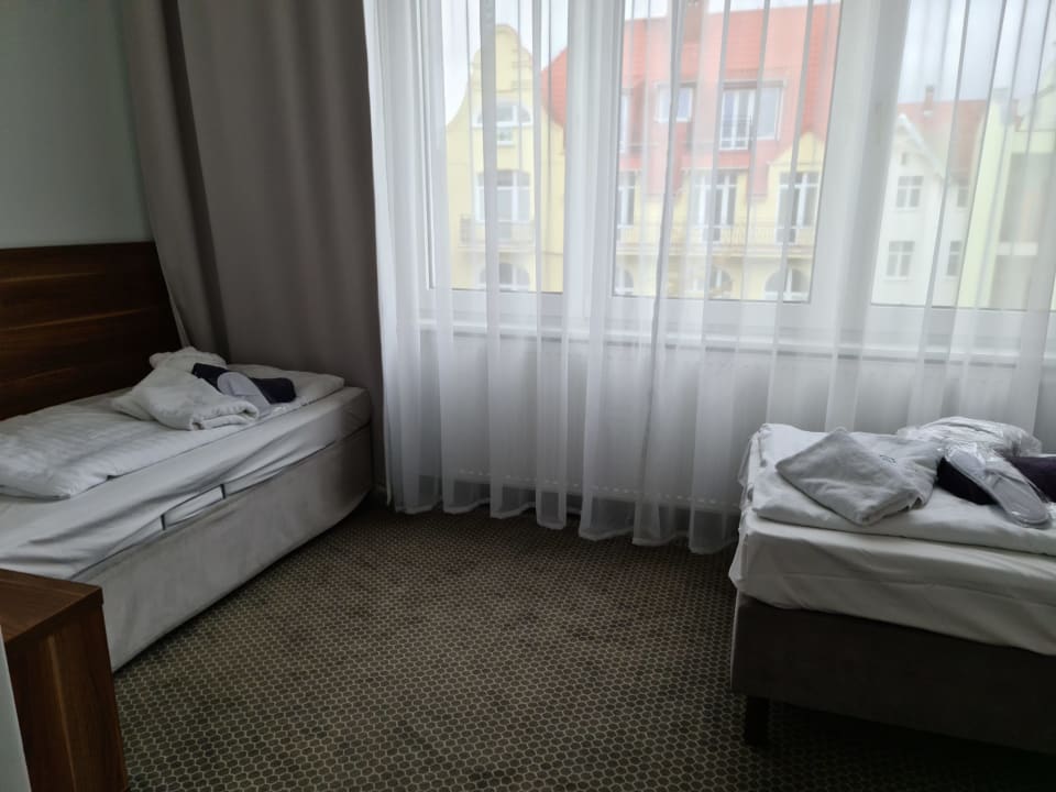 Zimmer Uzdrowisko Świnoujście S.A. Hotel Admiral I
