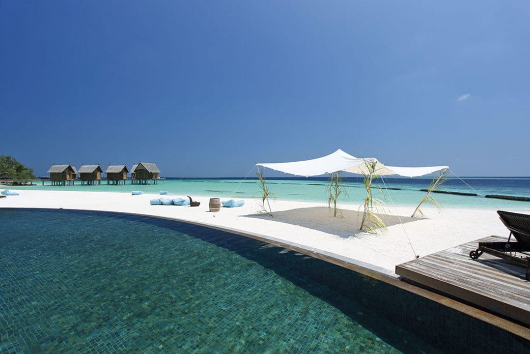 Poolview Constance Moofushi Maldives