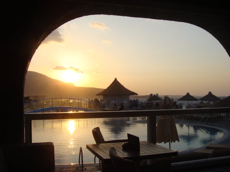 Pool Alexander Beach Hotel & Village Resort