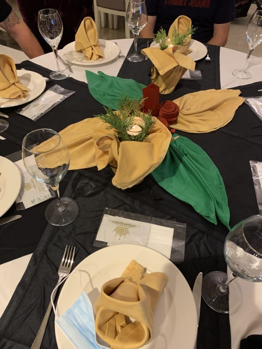 Gastro Well Palace Side