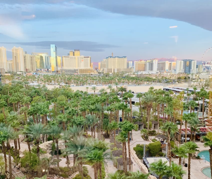 Ausblick Virgin Hotels Las Vegas, Curio Collection by Hilton