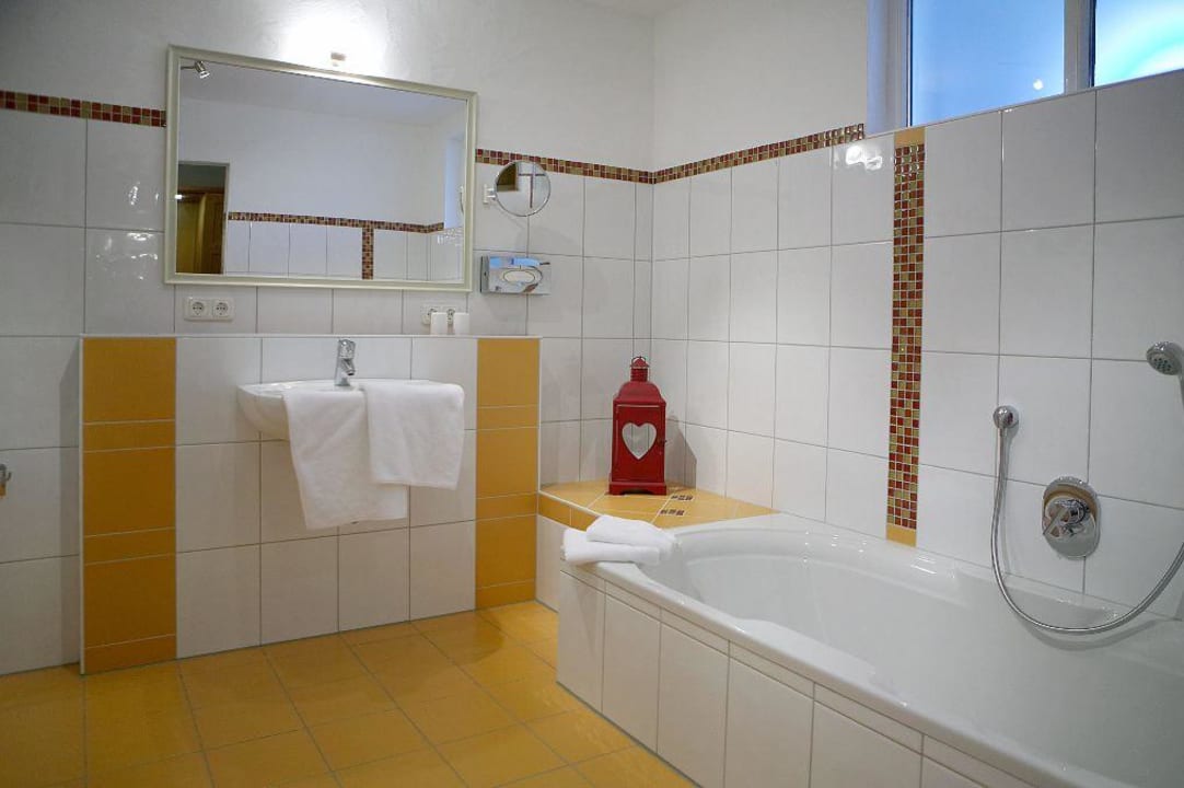 Badezimmer Landferienhotel Augustin