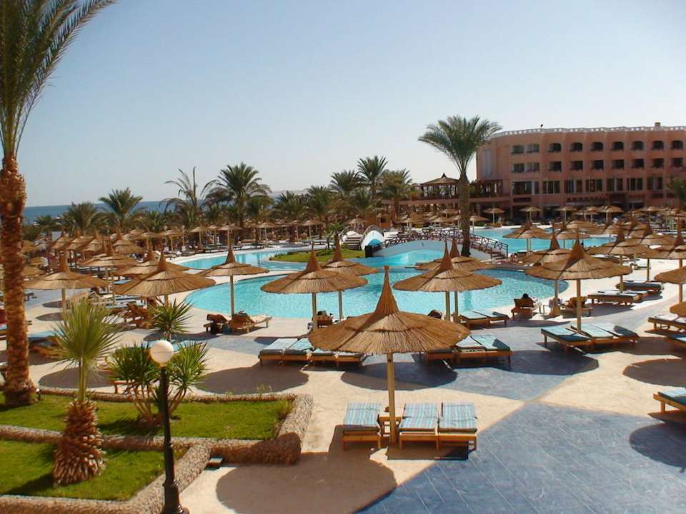Poolanlage Beach Albatros Resort