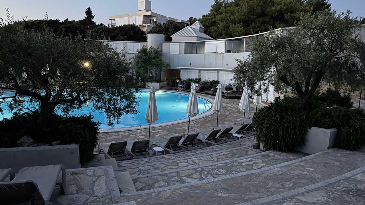 Pool TUI SUNEO Supetar