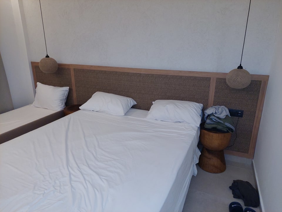 Zimmer Blue Sea Island