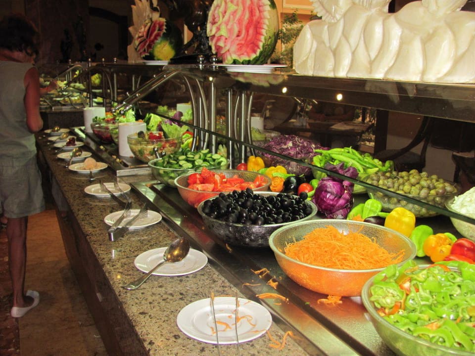 Jidlo - saláty Imperial Shams Abu Soma