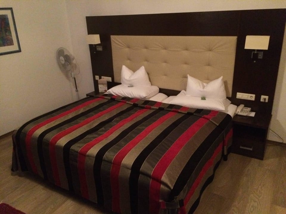 So bequem wie es aussieht Hotel Empfinger Hof, Sure Hotel Collection by Best Western