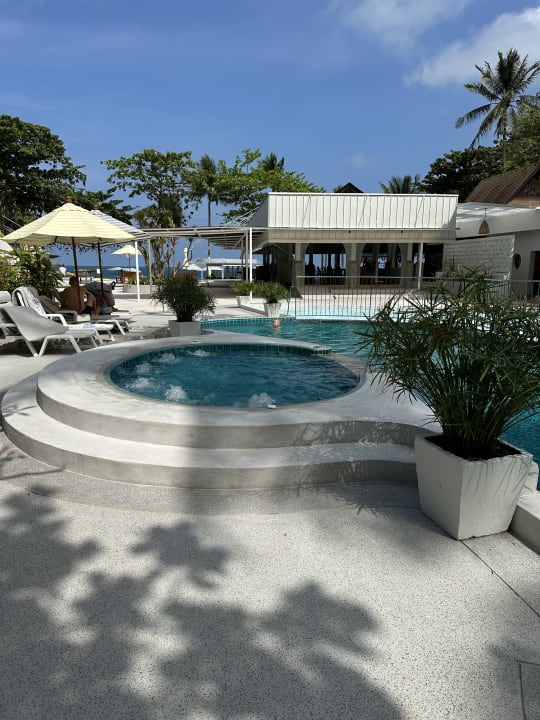 Pool The Fair House Beach Resort