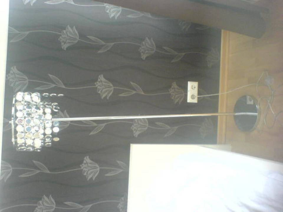 Stehlampe windschief Hotel Domappartement