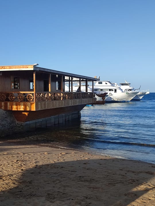 Strand Ali Baba Palace Hotel