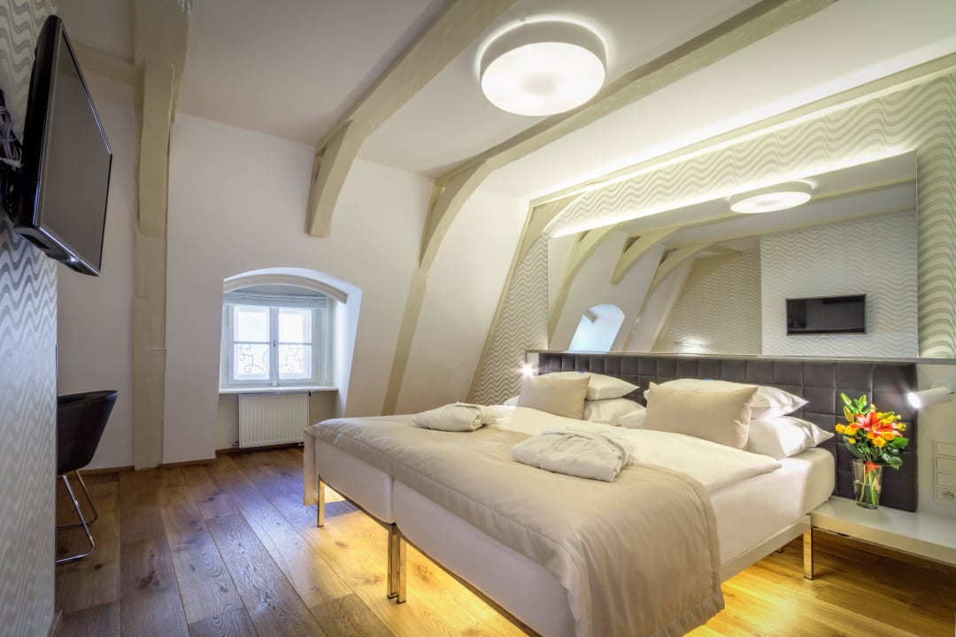 Rooms Hotel Golden Star